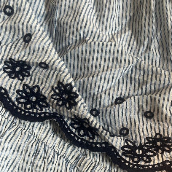 Jessica Simpson Women's Blue and White Jumpsuit Sizes L New with tag - Picture 3 of 7